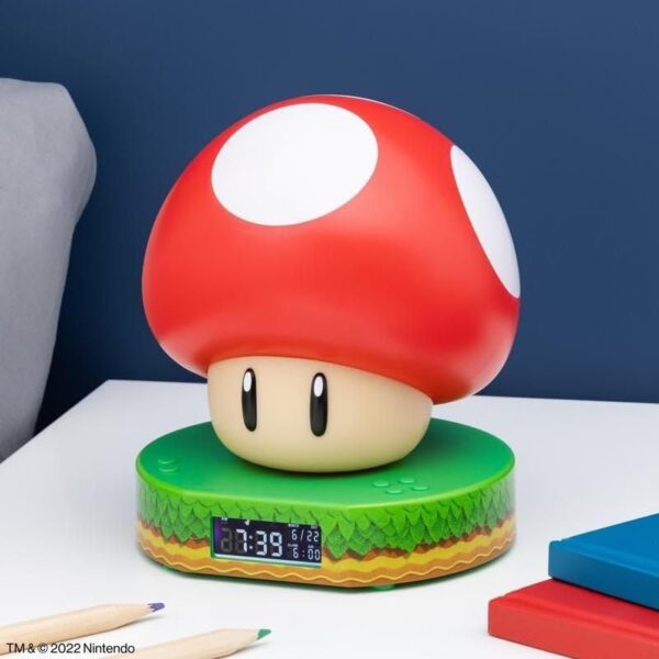 Paladone Super Mario Bros - Reloj despertador digital de hongos con sonido de juego encendido y brillo de luz nocturna, lámpara Nintendo con licencia para dormitorio infantil y mesita de noche - Image 2